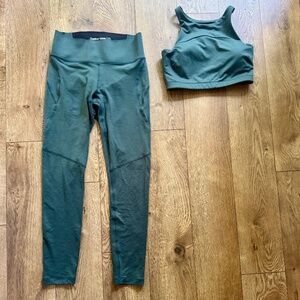 Outdoor Voices workout set size small
